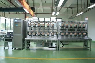 Équipement de test de compteurs d'énergie électrique triphasé multifonction entièrement automatique dans la classe de précision 0,02 pour le test ou l'étalonnage des MUT monophasés et triphasés